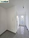 Eingangsbereich/Flur - 5 Zimmer Reihenendhaus zur Miete in Reutlingen