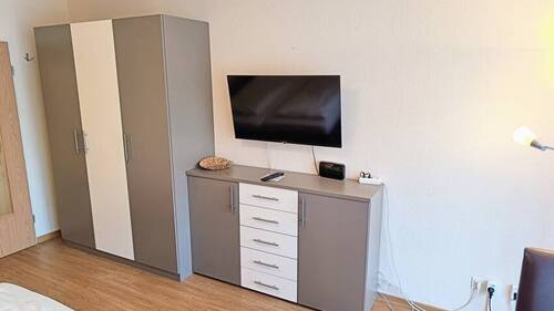 Wohn- Schlafraum - 
