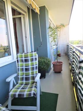 Balkon - 2 Zimmer Etagenwohnung in Hilden / Kalstert