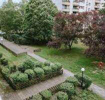 Geräumige, familiengerechte 4-Zimmer-Wohnung mit Balkon in Marienfelde Berlin
