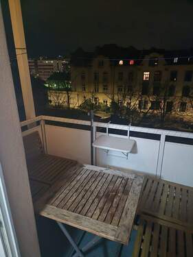 Balkon bei Nacht 2. Bild - 