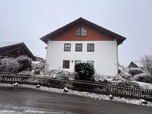 Bild 3 - 5 Zimmer Doppelhaushälfte in Rotthalmünster