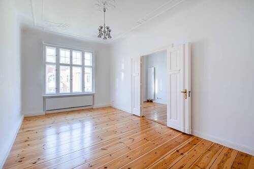 Zimmer - Beeindruckende 4-Zimmer-Altbauwohnung nahe Viktoriapark