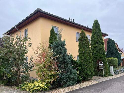 Außenansicht - 4 Zimmer Doppelhaushälfte zum Kaufen in Weinböhla