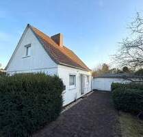 Großes Grundstück in TOP-Lage mit kl. Häuschen (Abrissobjekt) - Bremen Habenhausen