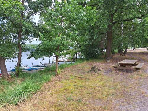 Pätzner Hintersee.jpg - Berlinnah baden, surfen, radfahren... unweit Pätzer Hintersee
