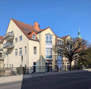 Vorderansicht von links - 