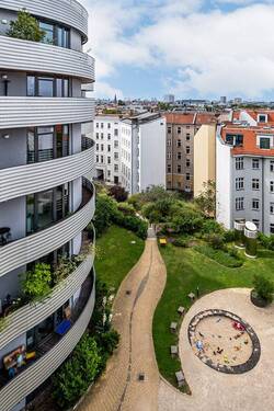 Blick von der Terrasse - Etagenwohnung mit 179,00 m² in Berlin zum Kaufen