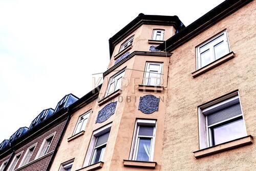 © KI Maisonette Erlangen - Großzügige Altbauwohnung auf zwei Etagen in Innenstadtlage!