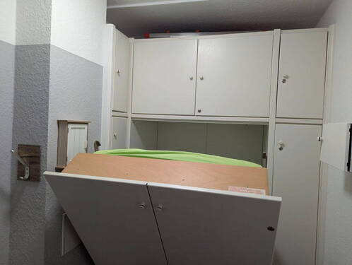Schrankbett Flur offen - 