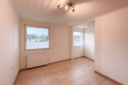 11. Schlafzimmer OG - 