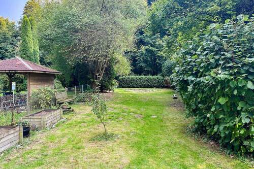 2. Garten - 6 Zimmer Mehrfamilienhaus, Wohnhaus zum Kaufen in Dortmund