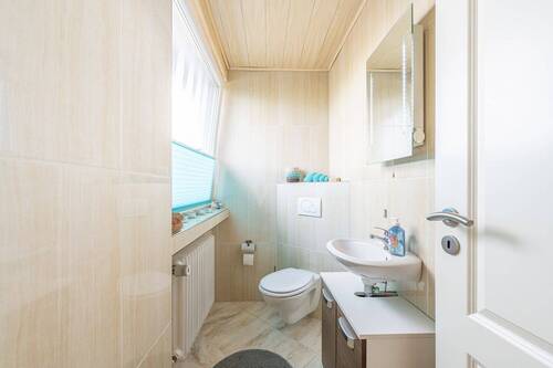 EG Gäste Toilette - 