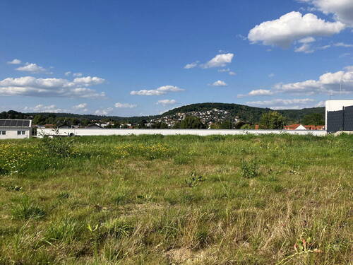 Grundstück - +++Baugrundstück mit Fernblick+++