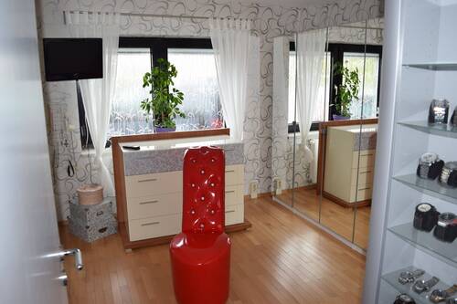 Ankleidezimmer - Einfamilienhaus mit 202,00 m² in Frankfurt (Oder) zum Kaufen
