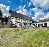 Bauernhaus mit Nebengebäuden, Hof und Garten - Ihr neues Zuhause in Kirschweiler