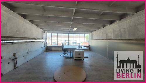 Büro in Lagerhalle - 