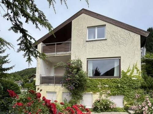 Bild 2 - 7 Zimmer Einfamilienhaus zum Kaufen in Unterhausen
