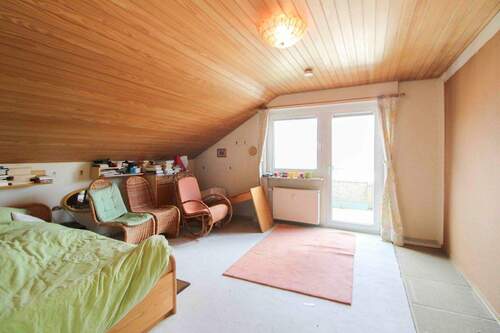 Schlafzimmer - Etagenwohnung mit 55,60 m² in Fellbach zum Kaufen