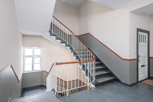 Mar30 Treppenhaus - Aufgang - 