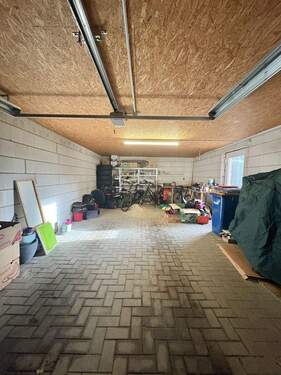 Garage - 