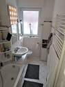 Wannenbad mit Fenster.jpg - 