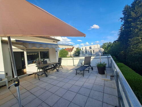 Terrasse Wohnung 1. OG - 