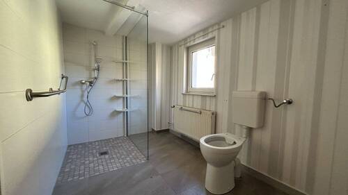 2 - Bad VH - 6 Zimmer Einfamilienhaus in Schraplau