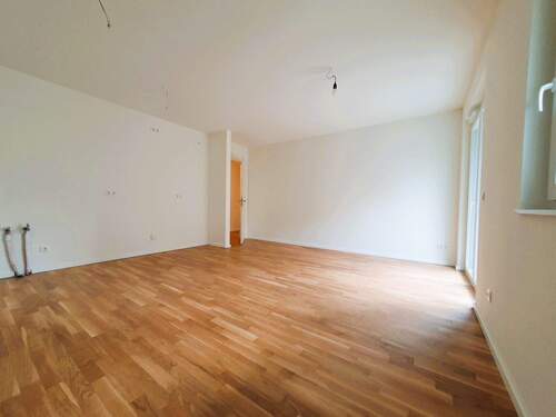 Wohnzimmer Bild 1 - 2 Zimmer Etagenwohnung zum Kaufen in Ahrensburg