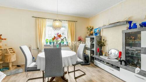 EG Wohnzimmer 1 2 - 