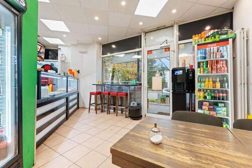 Als Dönergeschäft genutzte Gewerbeeinheit - 