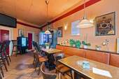 Als Bar genutzte Gewerbeeinheit - 