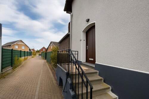 Eingangsbereich - 5 Zimmer Doppelhaushälfte zum Kaufen in Gladbeck