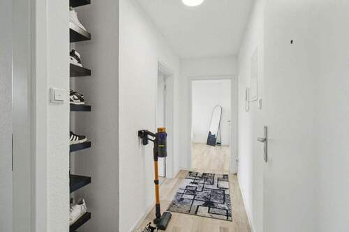 Eingangsbereich - 2 Zimmer Etagenwohnung zum Kaufen in Oestrich-Winkel