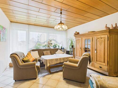 Wohnzimmer - Etagenwohnung mit 65,00 m&sup2; in Minden zum Kaufen