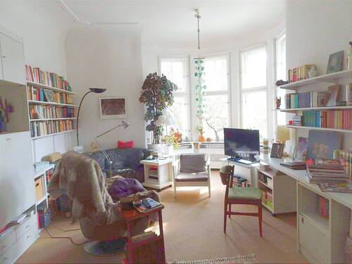 helles Erkerzimmer, Nr.2, mit vielseitiger Nutzung - 