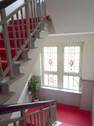 Lichtdurchflutetes Treppenhaus mit Charme - 