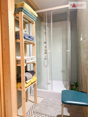 Dusche im Wellnessbereich - 