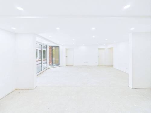 Wohn- und Essbereich - 4 Zimmer Etagenwohnung zum Kaufen in Hannover