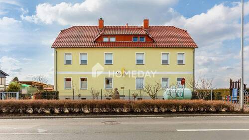 Außenansicht 4 - Großzügiges Zweifamilienhaus mit Nebengebäude, 1.040 m² Grundstück, Garagen, Kamin & EBK