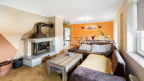 1. OG Wohnzimmer 1 - 