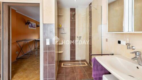 1. OG Badezimmer 2 - 