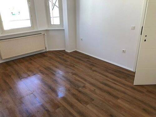 7c6d942c-7231-4d7f-80a4-3eb9629c939c.JPG - 