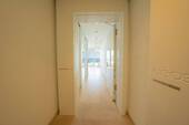 Wohnungseingang mit Elbblick - 