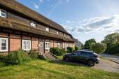 Blick auf das Fachwerkhaus - Mehrfamilienhaus, Wohnhaus in Penzlin zum Kaufen