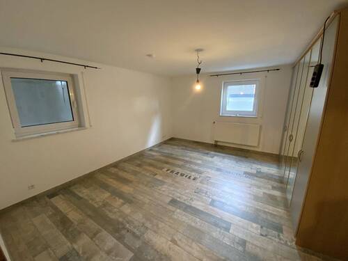 Zimmer im Souterrain I - 