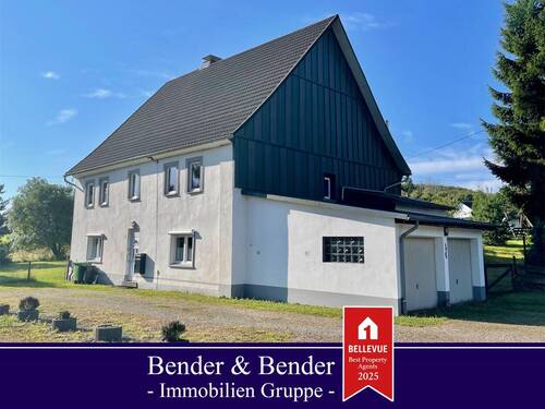 www.bender-immobilien.de - Renoviertes, geräumiges Bauernhaus mit großem Grundstück!