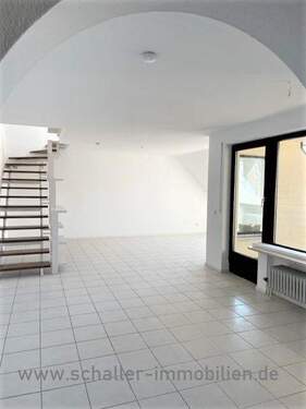 Ca. 35 qm Wohnbereich - 2 Zimmer Etagenwohnung zur Miete in Nürnberg