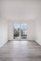 Zimmer - Etagenwohnung mit 79,60 m&sup2; in Berlin zur Miete