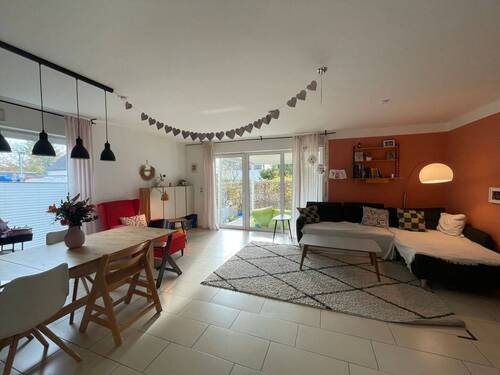 Wohn- und Essbereich - Doppelhaushälfte mit 143,00 m² in Spenge zur Miete